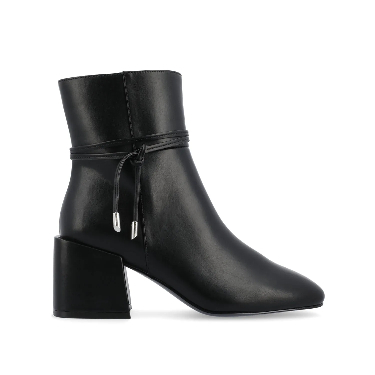 BEVERLEY BLOCK HEELED BOOTIE IN FAUX LEATHER