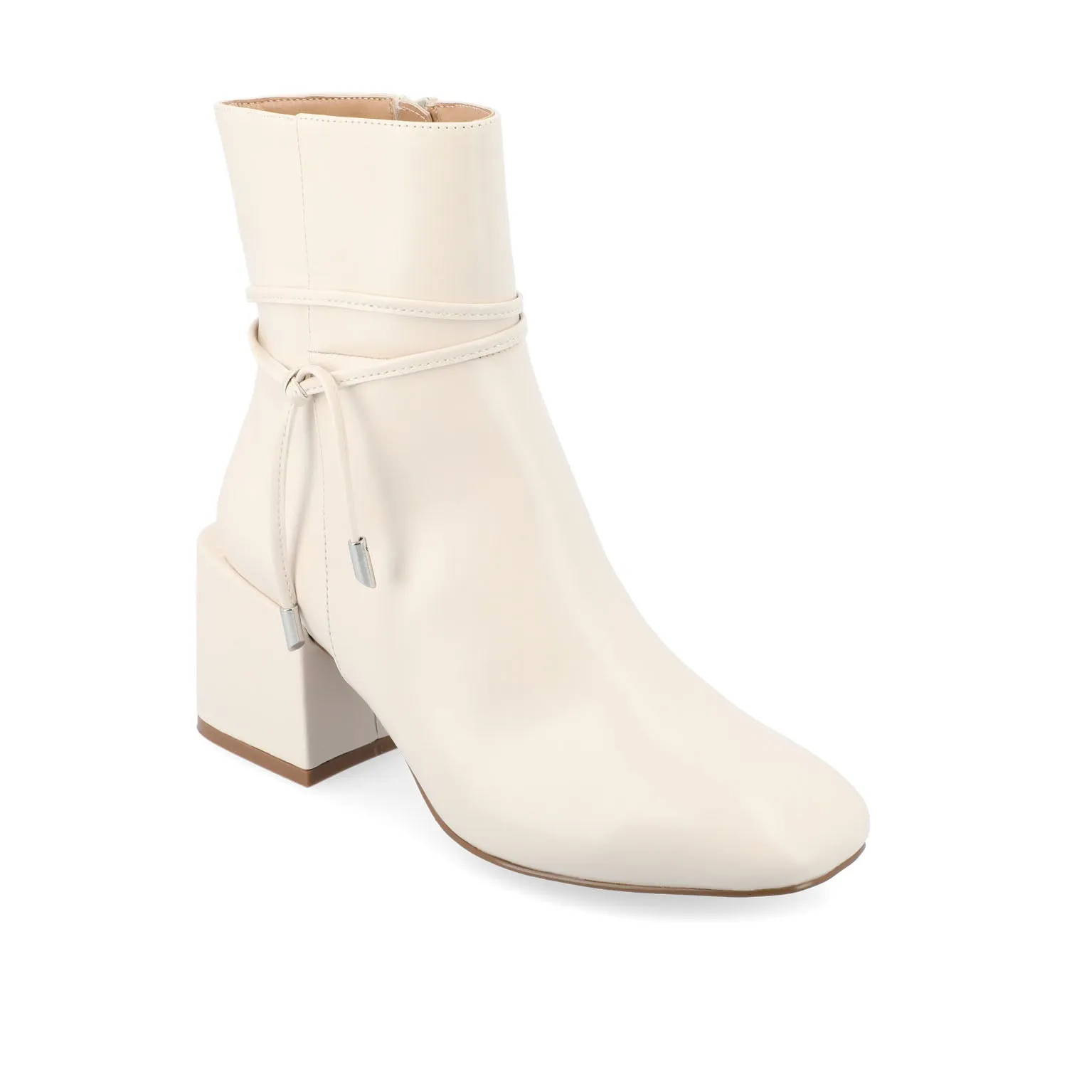 BEVERLEY BLOCK HEELED BOOTIE IN FAUX LEATHER