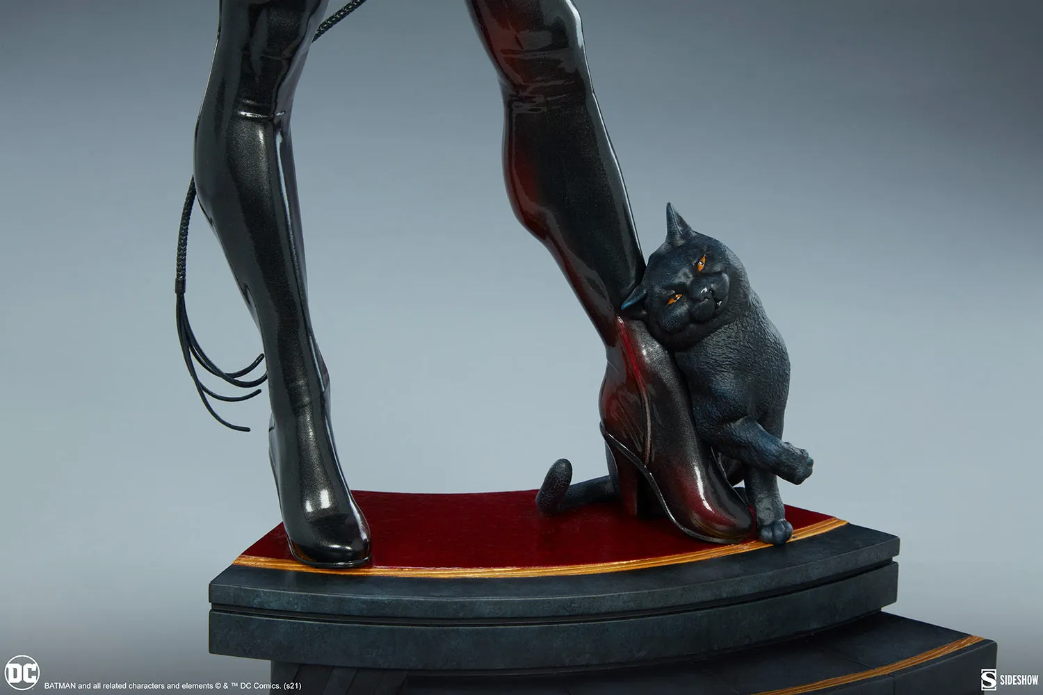 Catwoman Premium Format Figure