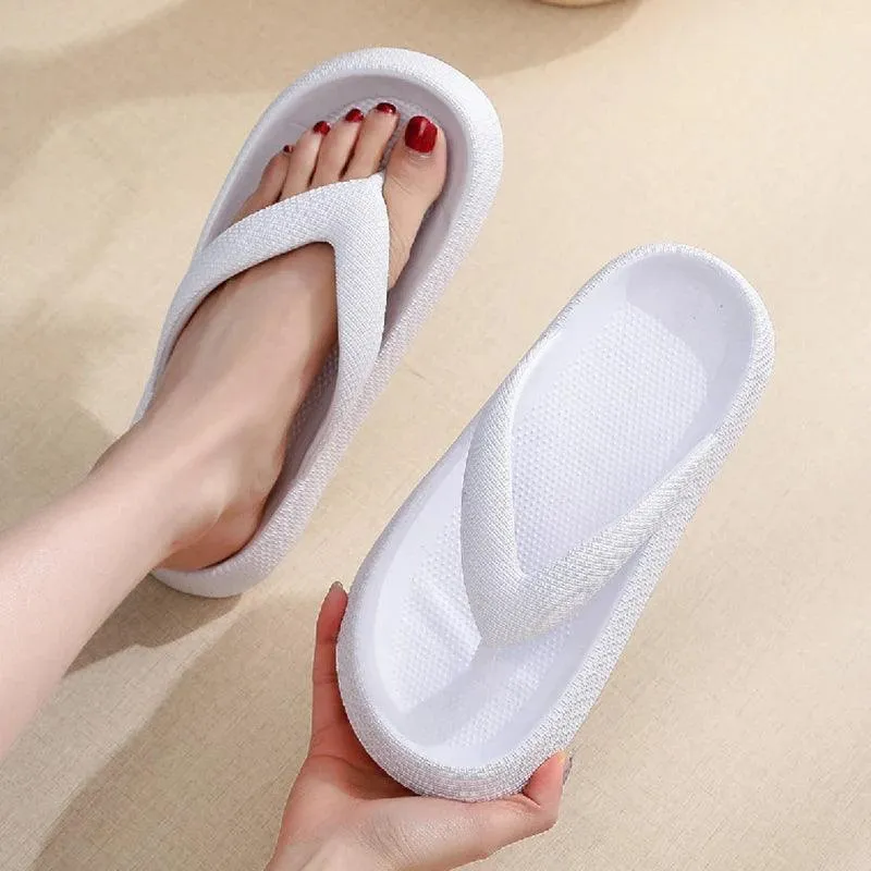 Cloud Comfort Women's Stylish Platform Flip Flops: Trendy Summer Sandals