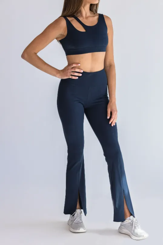 Cut Out Bootcut Legging