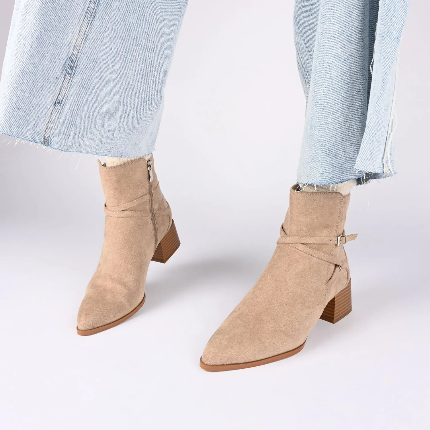 ESTELLE BLOCK HEELED BOOTIES IN FAUX LEATHER