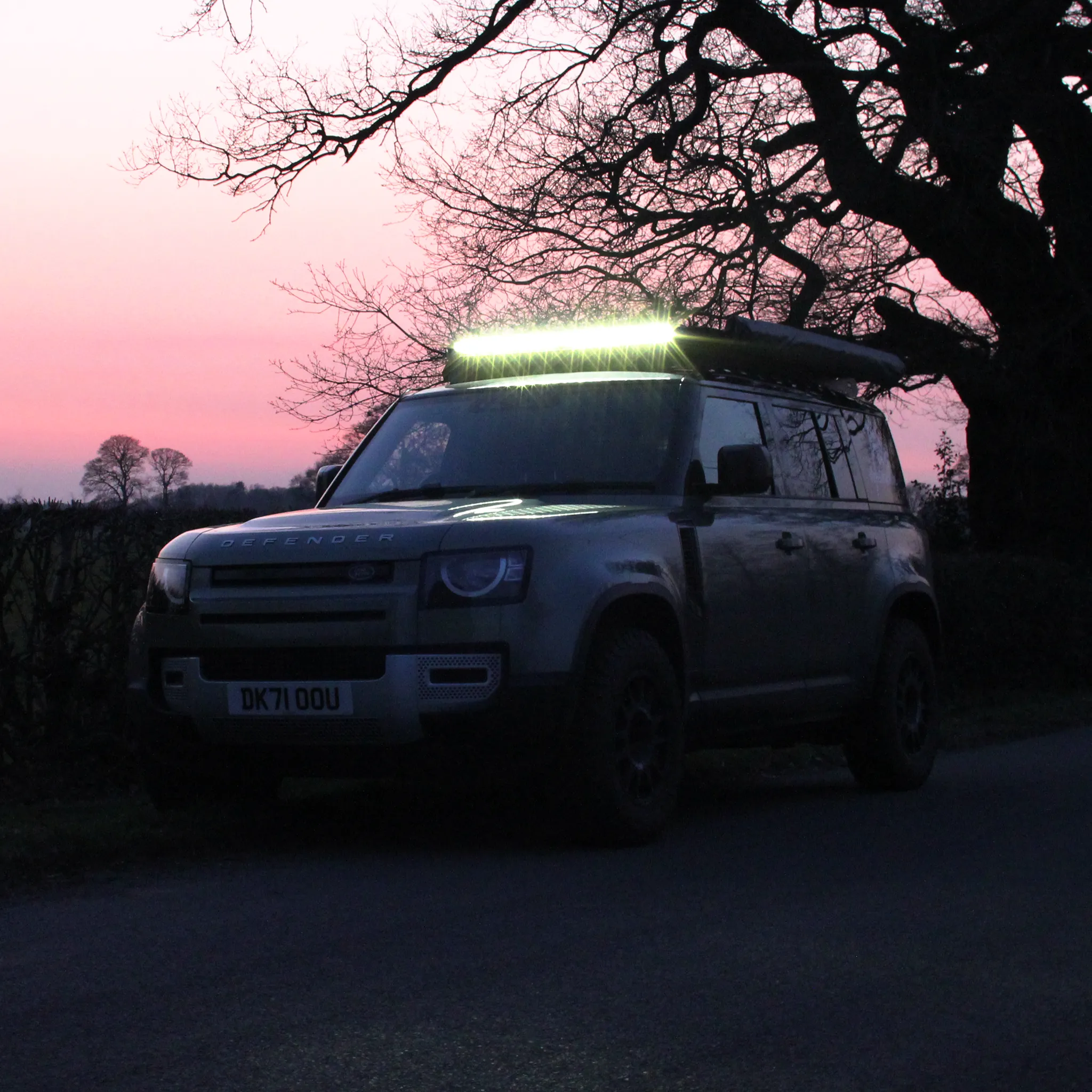 Front Runner 40” LED Light Bar FX1000-CB SM / 12V/24V with Off-Road Performance Shield