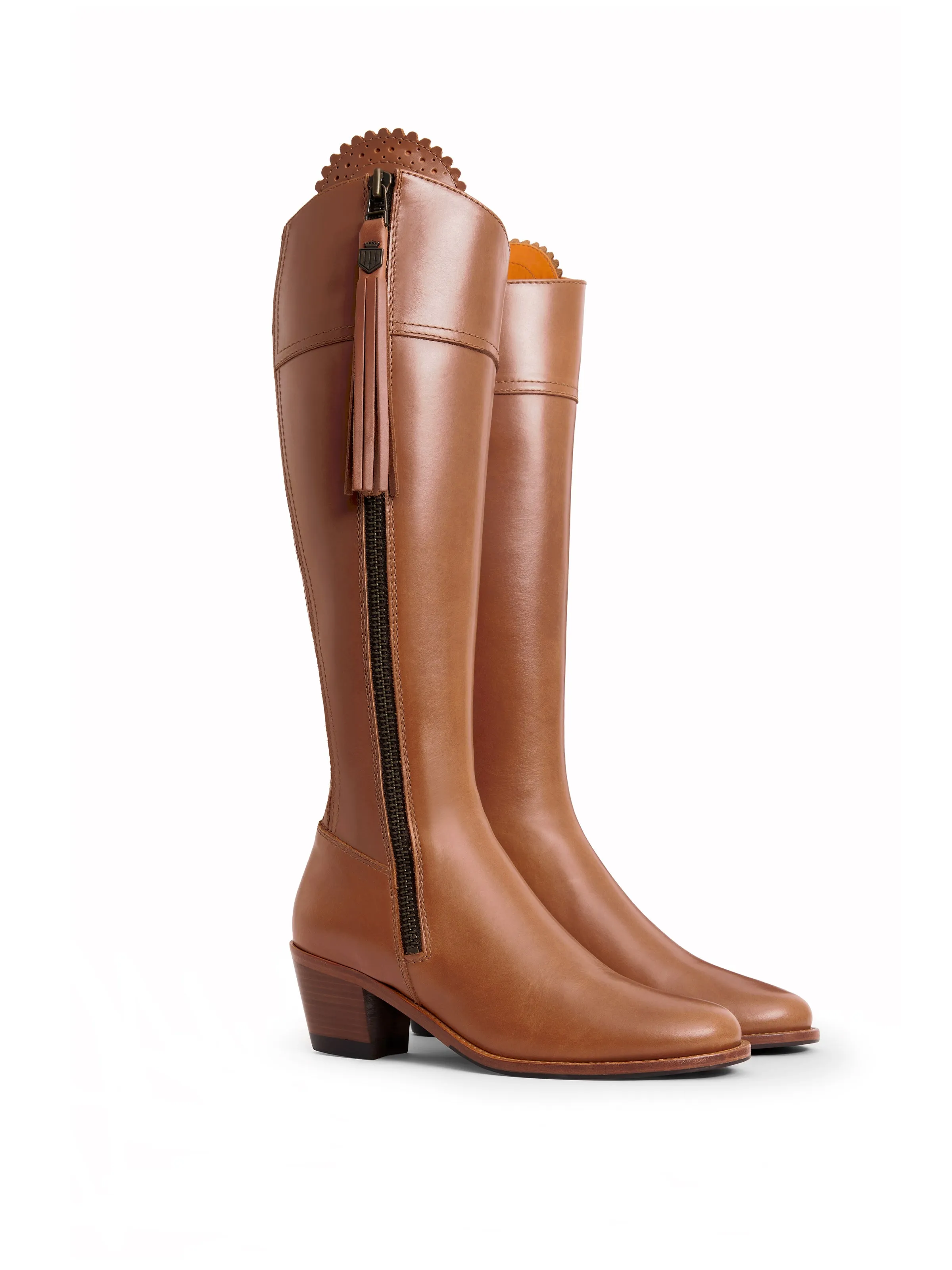 Heeled Regina (Sporting Fit) - Tan Leather