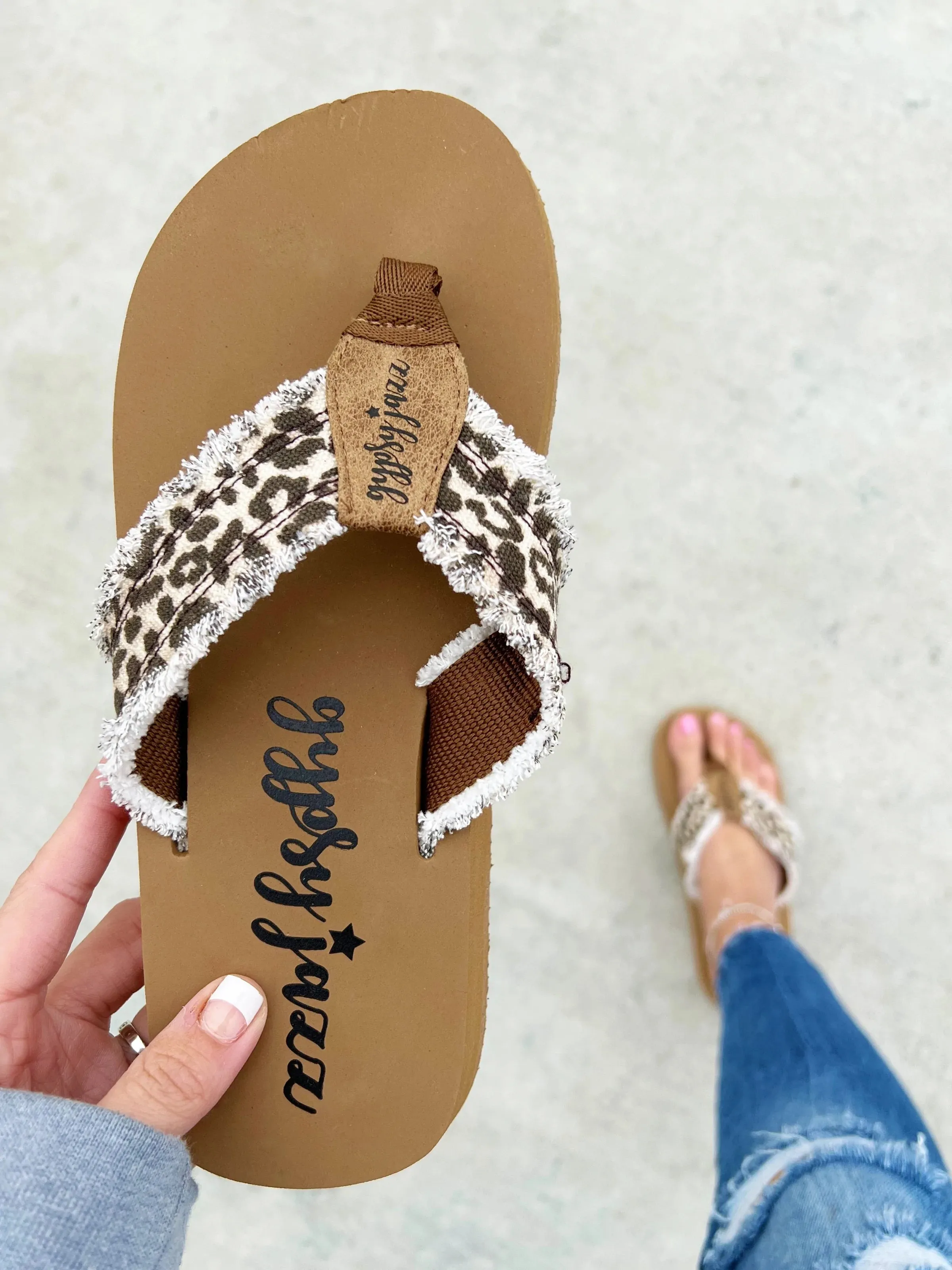 Jazzy Flip Flops - Leopard