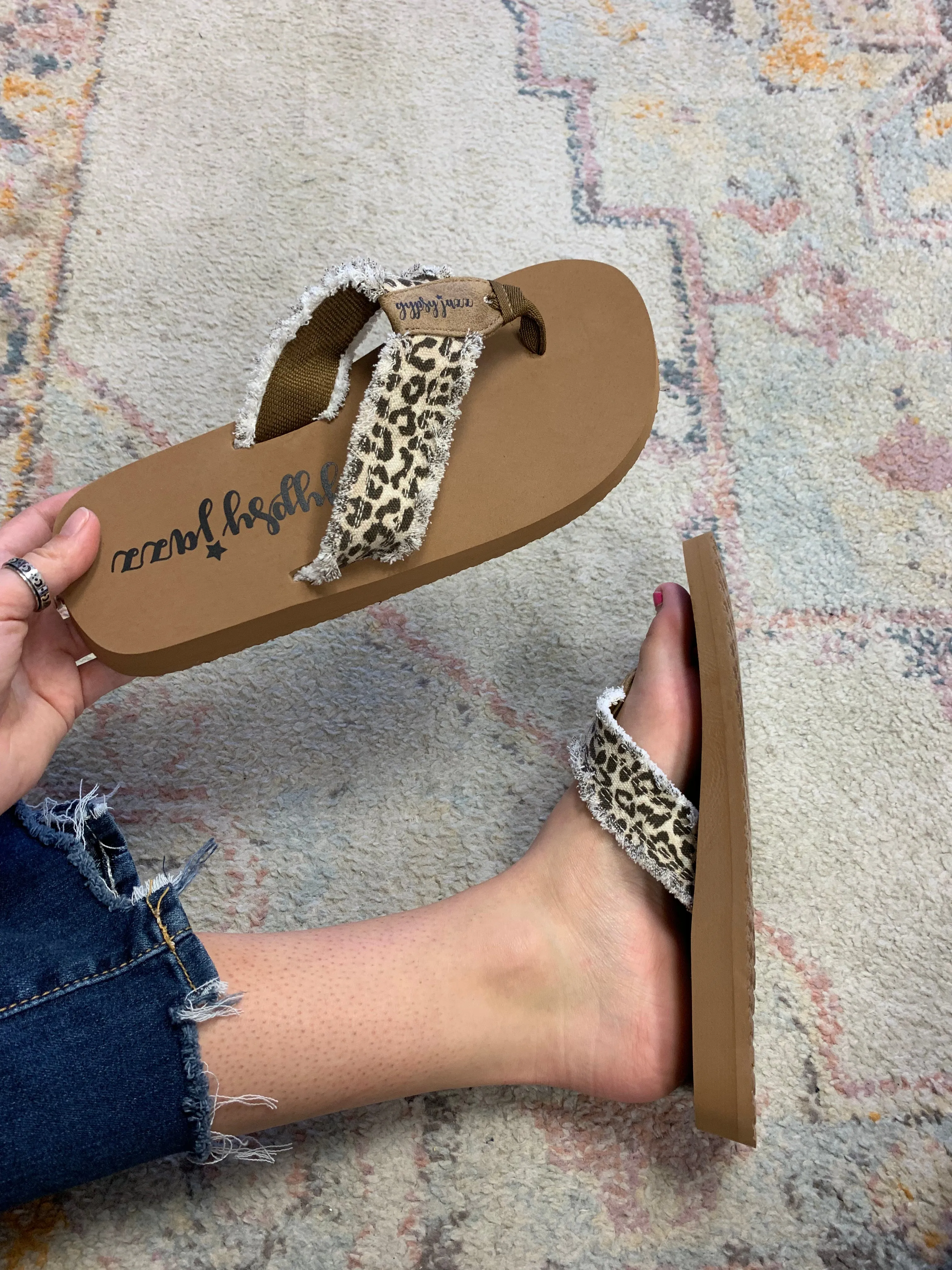 Jazzy Flip Flops - Leopard