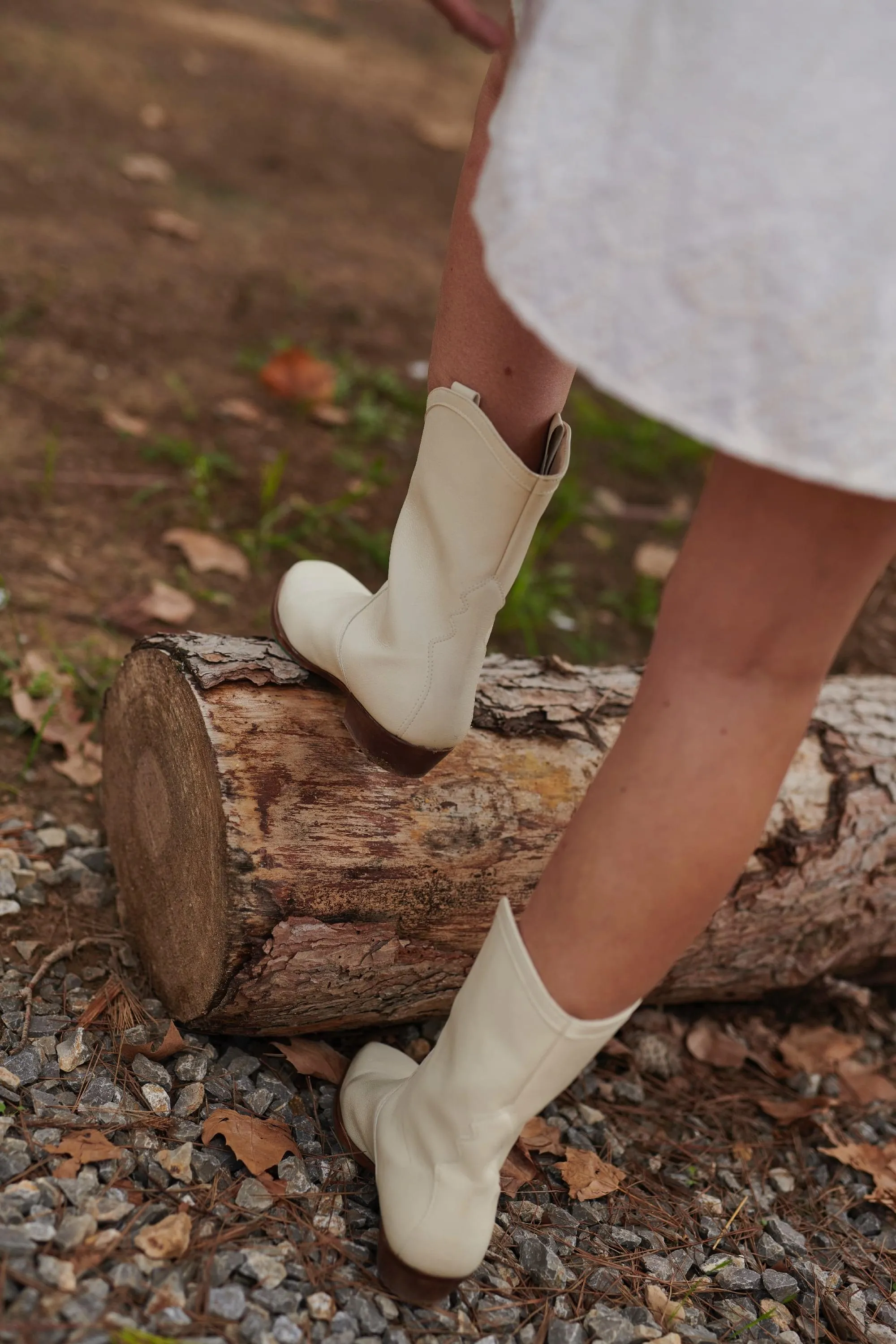 Nicole Vegan Apple Leather Cowboy Boots | Cream