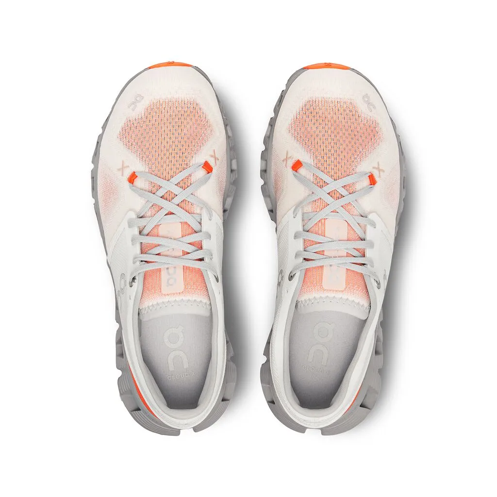 'On Running' Women's Cloud X 3 - Ivory / Alloy