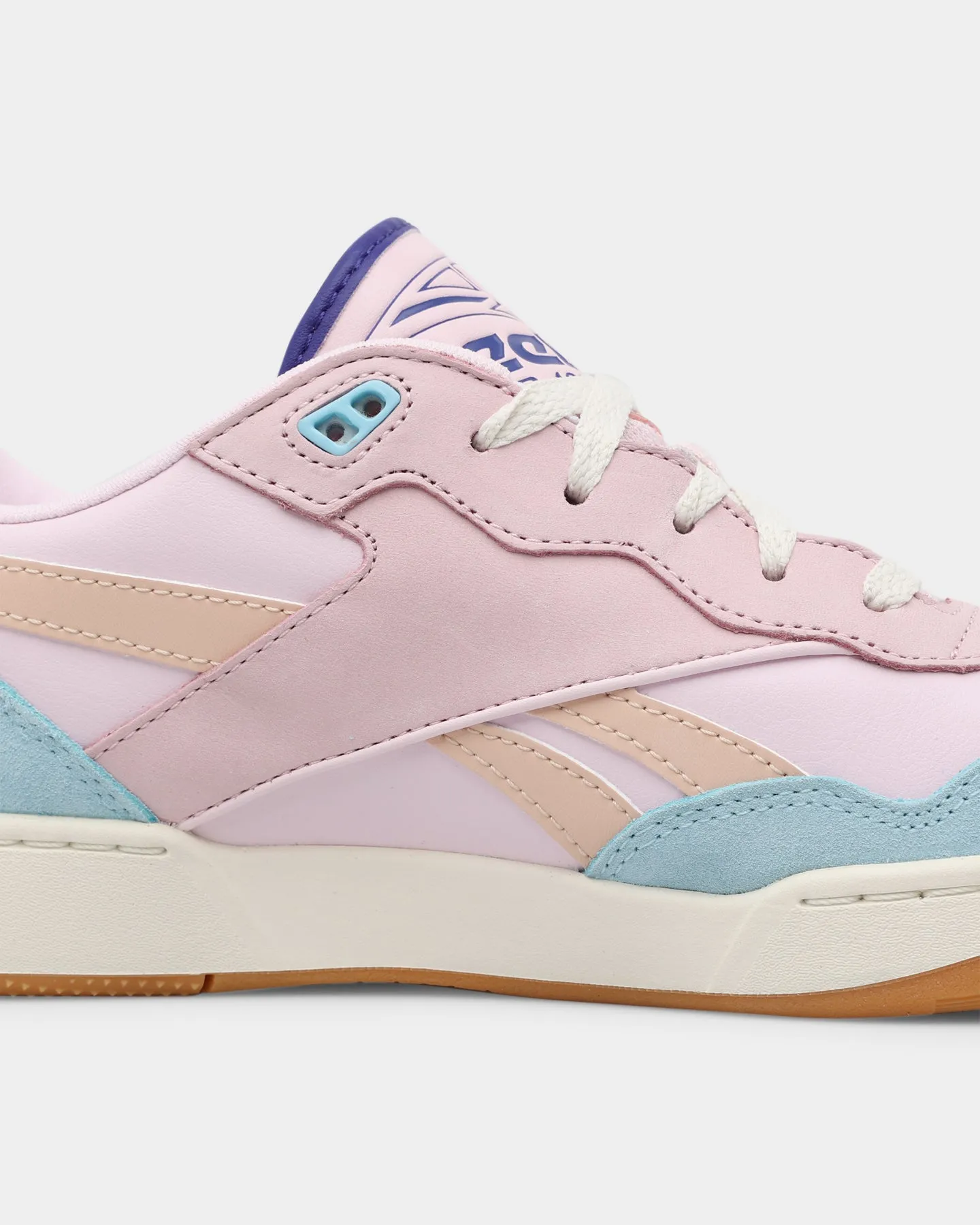 Reebok Women's BB 4000 II Pale Pink/Chalk