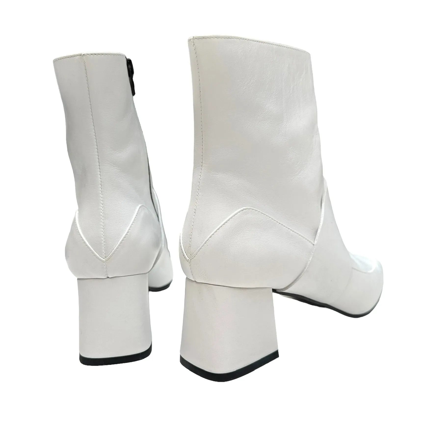 White Leather Heeled Boots - 10