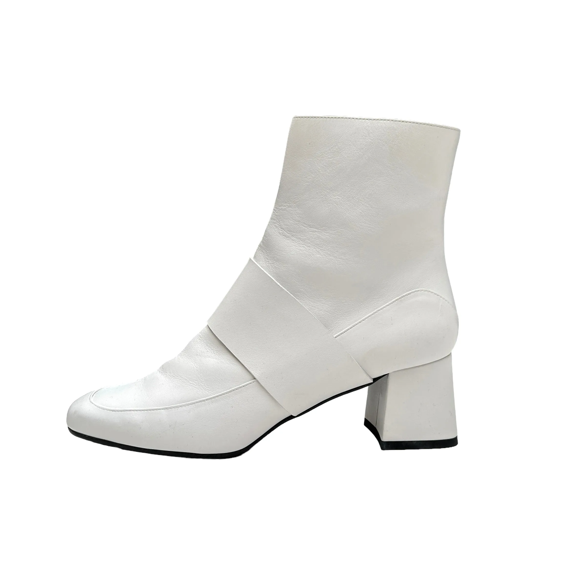 White Leather Heeled Boots - 10