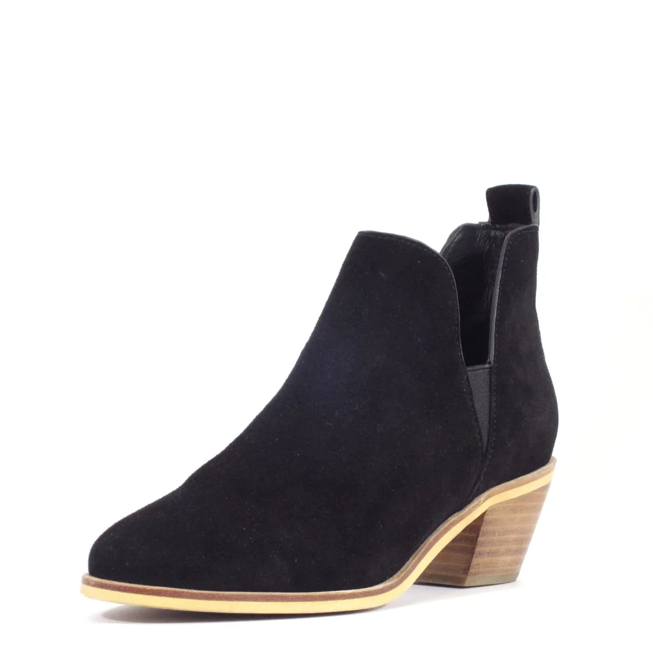 William Heeled Chelsea Boots