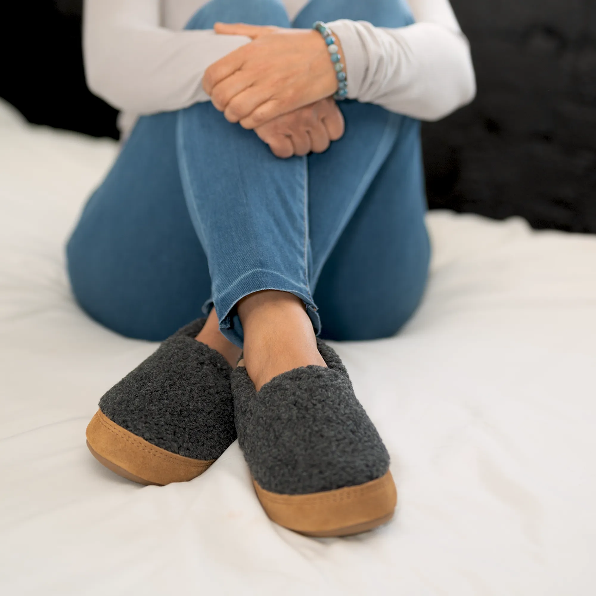 Women's Acorn® Moc Slippers with Cloud Cushion® Comfort