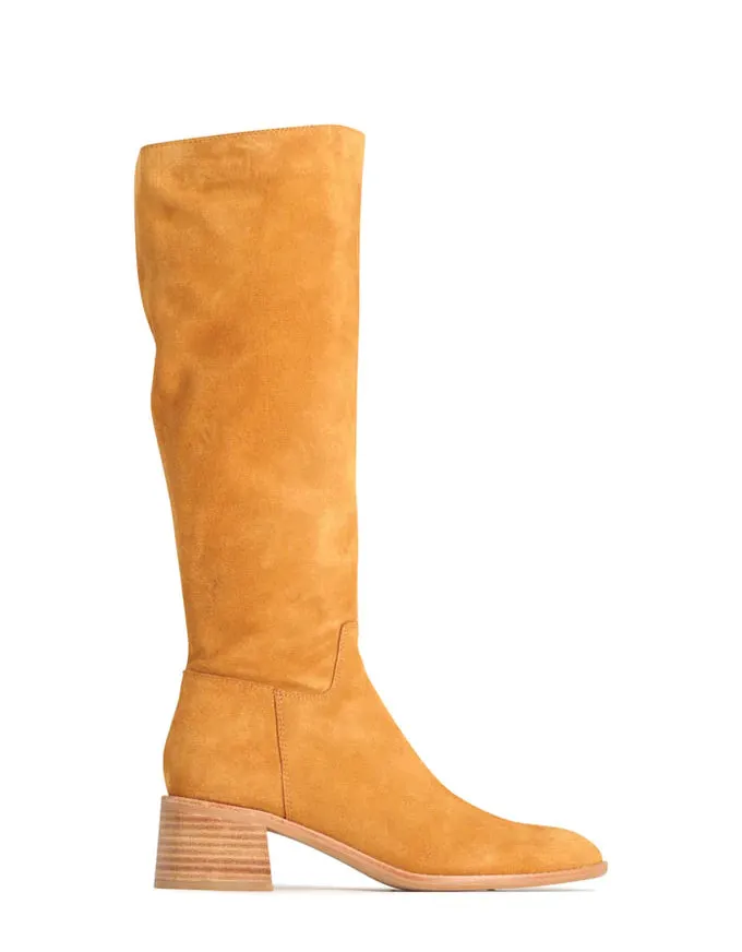 Wyoming Camel Suede Boots